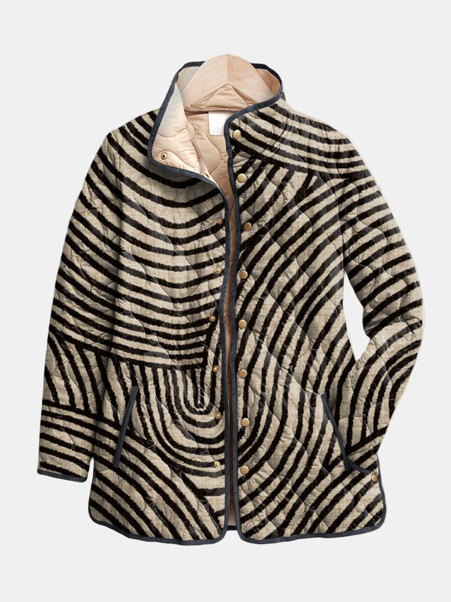 Inaya | Quilted Jacket with Hand-Drawn Circular Pattern