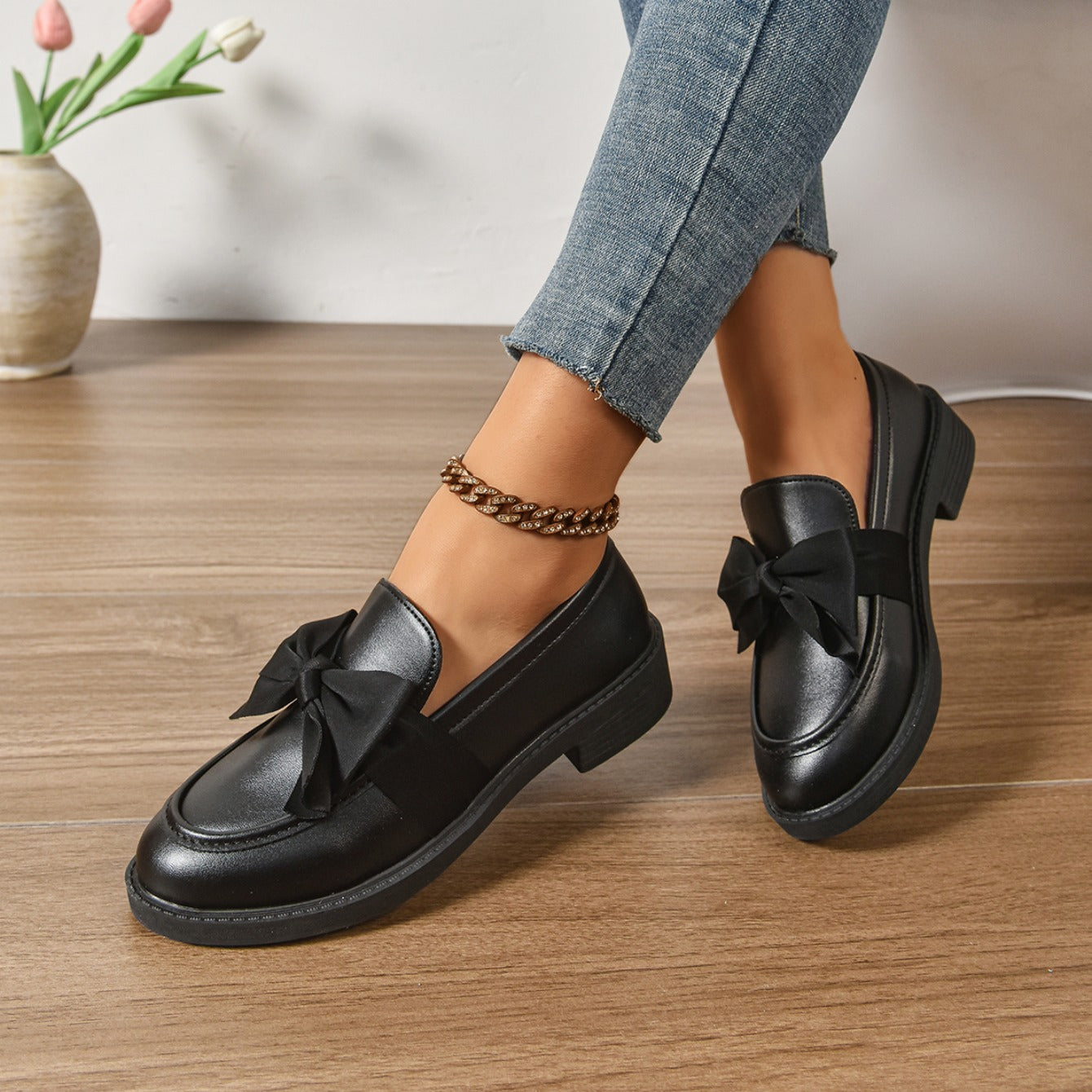 Ayora Shoes