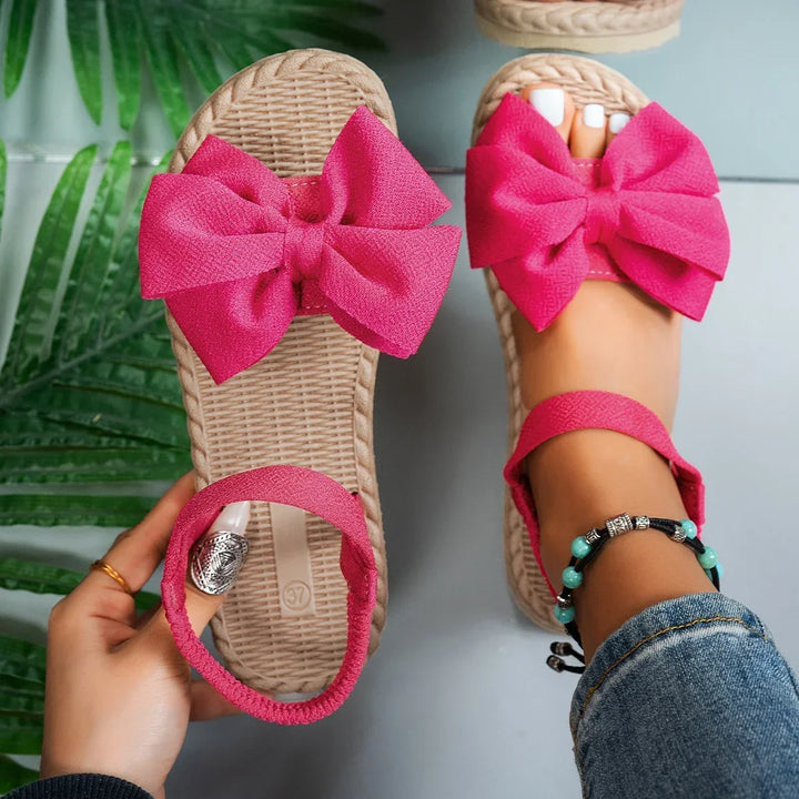 Zamara | Orthopedic sandals with bow