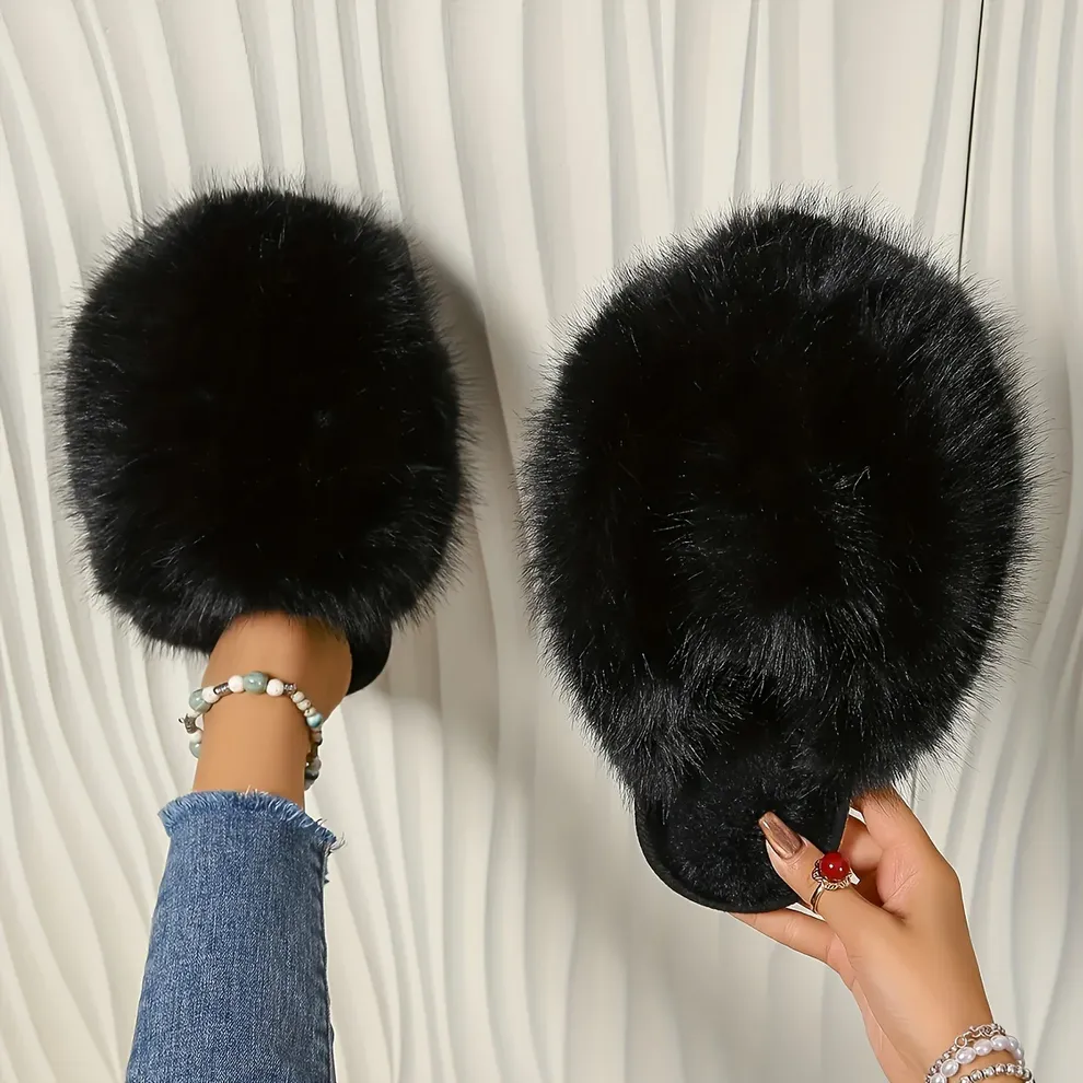 Vesari™ Cozy Plush Slippers