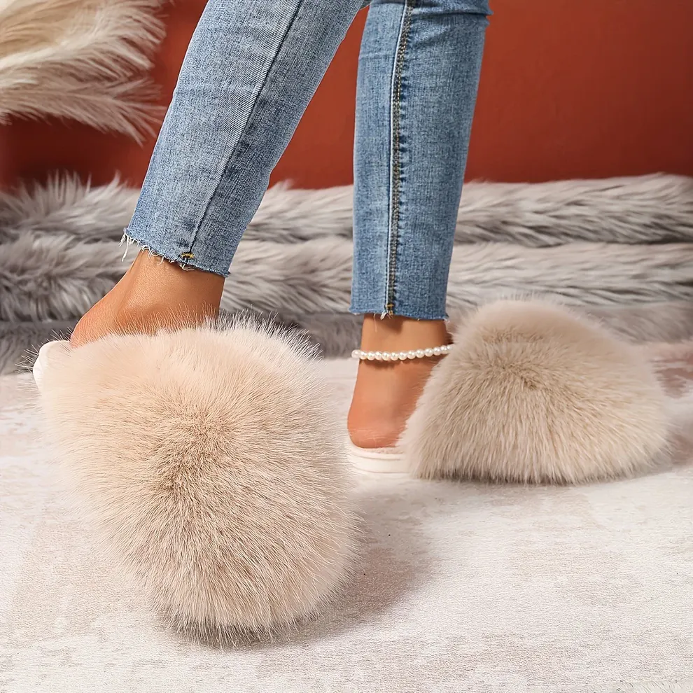 Vesari™ Cozy Plush Slippers